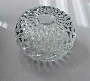 Tazón de baratija vintage 1986 Avon Representative Cristal Francia cristal de plomo - nuevo en caja - Imagen 1 de 7