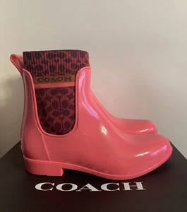 New - Women’s Coach Rivington Bright Watermelon Rubber Short Rain Boots Size 7 B - Picture 1 of 12