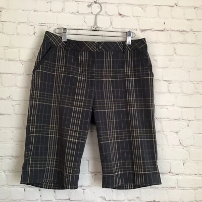 Cutter & Buck Womans Plaid Shorts 8 Gray Stretch 11.5 Inseam Golf Tennis Burmuda - Image 1 of 4
