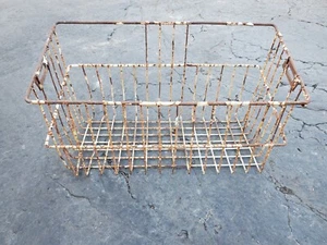 Antique rectangle shaped wire basket great petina - Picture 1 of 8