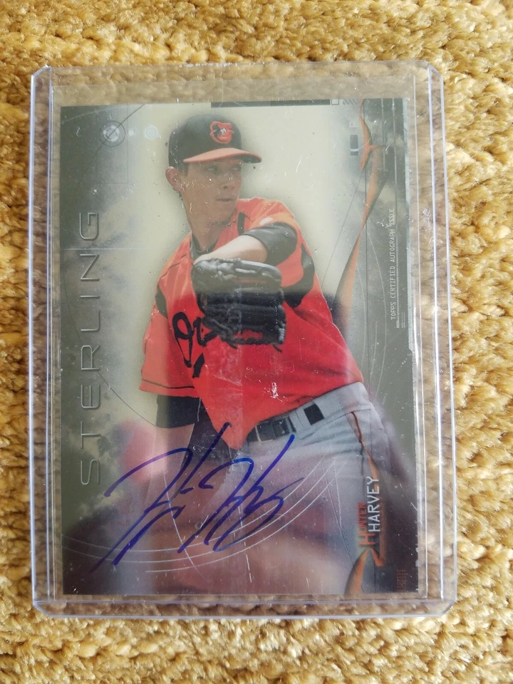 HUNTER HARVEY - 2014 BOWMAN STERLING PROSPECTS AUTOGRAPH RC - Image 1 of 1