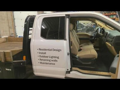 Used Rear Right Door Assembly Rear Side fits: 2020 Ford F350SD PICKUP Super Cab Foto 1 de 4