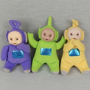 Teletubbies Baby Spielzeug ❤️ Rassel Quietsche Kuscheltier Stofftier Plüsch SET - Bild 1 von 5