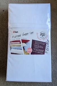 DOUBLE BED FITTED SHEET SET 250 TC ~ NEW - Picture 1 of 1