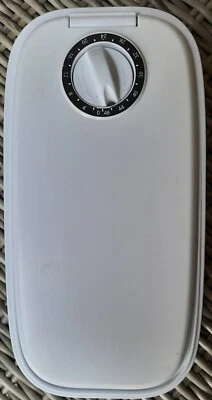  Automatischer Futterspender Futterautomat Katzenfütterung gebraucht - Bild 1 von 4