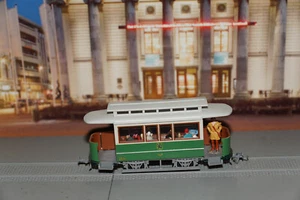 Strassenbahn Oldtimer GRAZ BW 201B grün von Halling - OVP mit Fahrgästen - TOP! - Bild 1 von 6