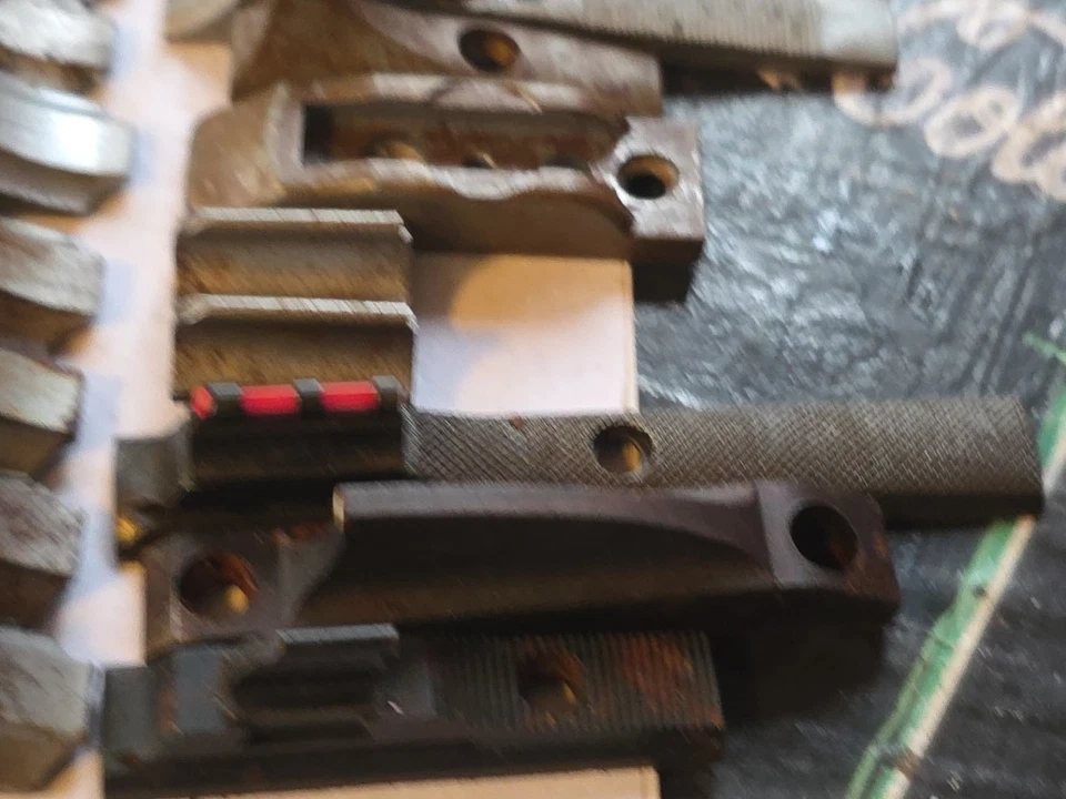 Lote de 20 peças de rampa de mira para arma lote Rem 700 outros - Imagem 1 de 4