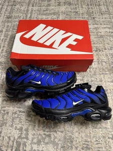 Taglia 9,5 - Nike Air Max Plus TN Premium Nero Racer Blu FQ7331-001 - Foto 1 di 5