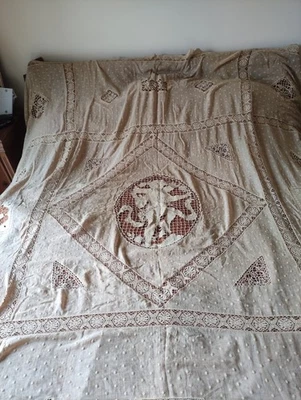couvre lit ancien dentelles et plumetis, fin 19ième début vingtième  - Photo 1/4