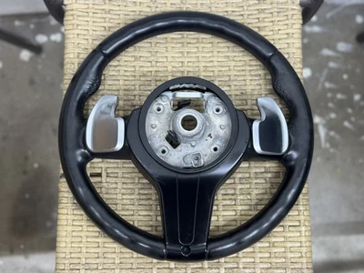 BMW 330I 440I F30 F36 OEM  SPORT LEATHER STEERING WHEEL BLACK PADDLE SHIFT Foto 1 de 4