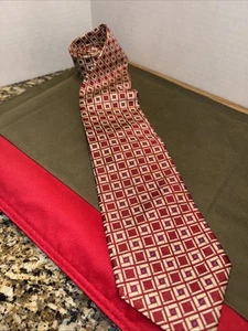 Vintage Harold Powell Tie 100% Silk Necktie Made In USA Dry Clean Only Classic - Picture 1 of 7