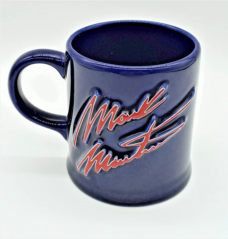 Mark Martin #6 Valvoline Coffee Cup Mug Roush Racing NASCAR Raised Blue Ceramic Cover