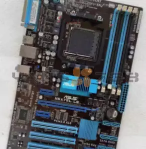 Scheda madre ASUS M5A78L LE Desk AMD 760G 780L socket DDR3 AM3+ ATX usata - Foto 1 di 1