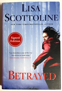 Betrayed by Lisa Scottoline SIGNED by Author 1st Edition - Bild 1 von 2