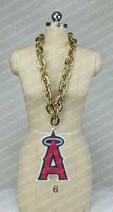 New MLB LOS ANGELES ANGELS GOLD Jumbo Big Fan Chain Necklace Foam MI USA - Picture 1 of 3