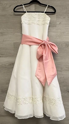 David's Bridal Tea Length Wedding Dress Womens 7 Straps Beaded Pink Sash Ribbon - Image 1 of 4