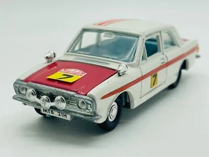 DINKY TOYS GB 205 FORD LOTUS Cortina n°7 Rally 1.43 - Foto 1 di 11