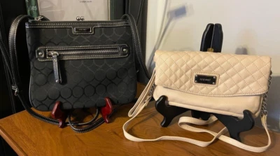 NINE WEST 3 Compartment~Kiss-Lock CROSSBODY & Convertible CROSSBODY/WRISTLET-XPO - Image 1 of 4