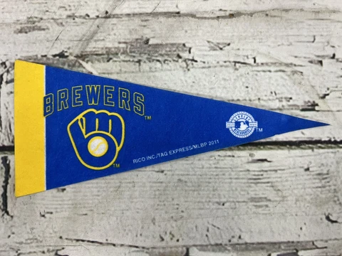 2011 Milwaukee Brewers MLB Spell Out Mini Miniature Felt Baseball Pennant - 9 In Cover