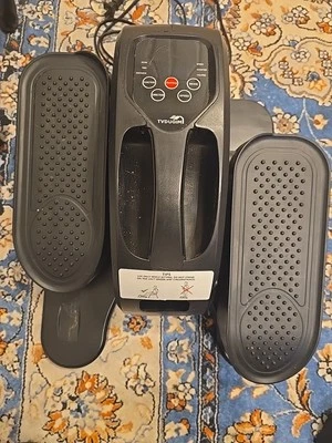electric Elliptical stepper W/ Remote - Image 1 of 2