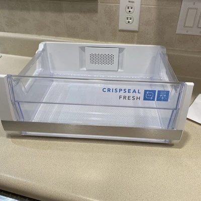 Frigidaire Refrigerator GRMC2273CF02 Crisper Drawer Left 5304529585 - Imagem 1 de 3