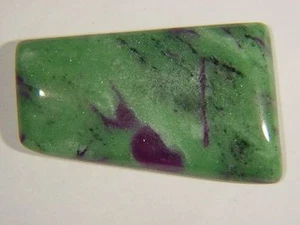 BUTW Ruby in Zoisite free form cabochon specimen gem stone lapidary 4180C - Picture 1 of 1
