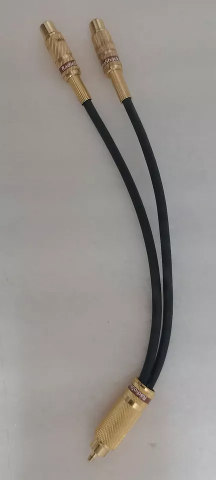 RCA Y Jack RCA Adapter RCA Y Splitter Connector Cable 1 Male to 2 Female Plug - Image 1 of 4