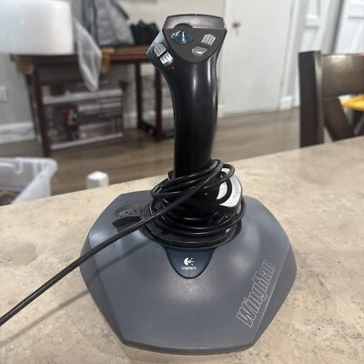 Logitech WingMan Extreme Digital 3D Joystick - Image 1 of 4