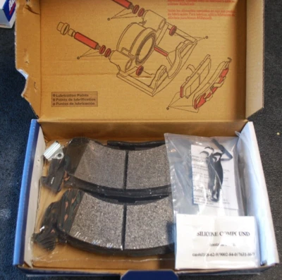 GM AC DELCO SEMI METALLIC DISC BRAKE PADS 19342242 CHEVY OLDS JEEP BUICK PONTIAC - Image 1 of 3