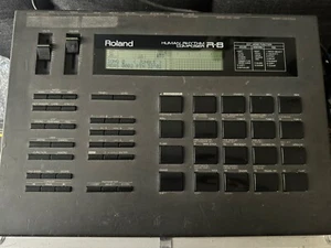 Roland R8 with Dance, Electronic card and extra FX glitch Device. - Bild 1 von 5
