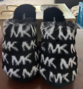 Michael Kors Janis Slippers Black with MK Logo Size UK 5.5 New in Box - Picture 1 of 12