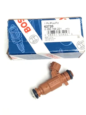 Inyector de combustible Bosch 62720 compatible con 07C906031C Audi A8 W12 2005-2009 6,0 L Foto 1 de 4