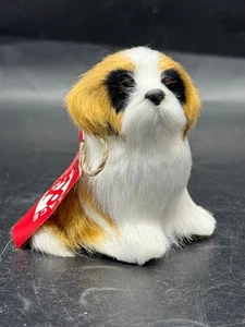 Neu mit Etikett Place & Time pelziger weißer und brauner Hund Urlaub Ornament - Bild 1 von 9