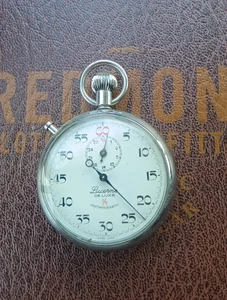Cronometro vintage Swiss made LUCERNA 10 secondi split secondo FUNZIONA 7 JEWEL - Foto 1 di 4
