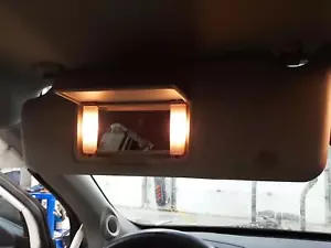 Parasol OEM para piloto 4 puertas gris izquierdo - Imagen 1 de 1