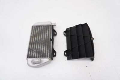 Radiador lateral izquierdo KTM 85 SX 2022 sistema de refrigeración OEM persiana Husqvarna GasGas #4 Foto 1 de 4
