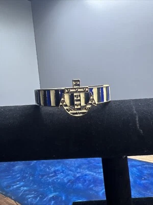 Pulsera Bisagras Náuticas Ancla Rayas Azules Betsey Johnson Ivy League De Colección Foto 1 de 4