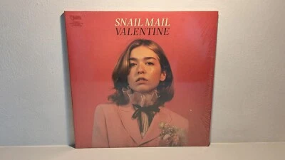 Snail Mail - Valentine (Vinyl LP + Flexi Disc, Dinked Edition) - Bild 1 von 4