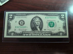 2017 A NEW YORK ** STAR **$2 Notes  UNCIR From. BEP PACK With Holder (Dw-5-060) - Picture 1 of 3