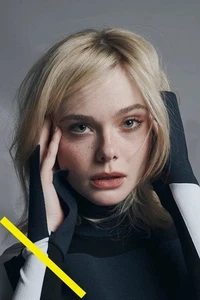 Photo taille au choix ELLE FANNING (2186) - Imagen 1 de 1