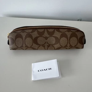 Estuche para lápices Coach en lona exclusiva IM/caqui - Imagen 1 de 6