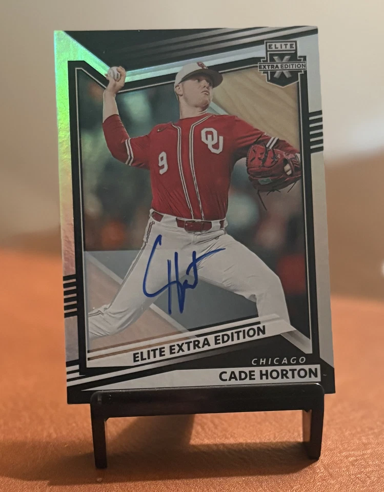 2022 Panini Elite Extra Edition Auto - Cade Horton #7 Lowest Price  (AU, RC) - Image 1 of 3