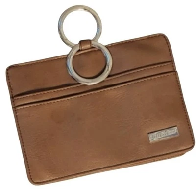 Cartera Pouchee - El mejor organizador de bolso de mano Foto 1 de 4