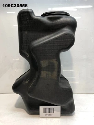 HARLEY DAVIDSON VRSC V-ROD 2002 - 2006 FUEL TANK GENUINE OEM LOT109 109C30556 - Image 1 of 4