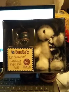 NEW Boyds Bears Plush Bear Bundle's Lil' Sumptin Holiday Gift Box Set W Ornament - Picture 1 of 1