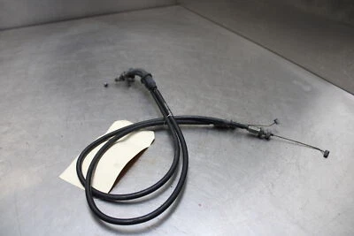 03-06 Suzuki SV650 Throttle Cables Foto 1 de 4