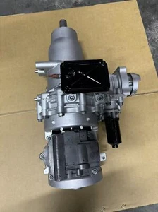 For 14-17 Jeep Cherokee Rear Differential Carrier Assembly 2 Speed Transfer Case - Picture 1 of 5