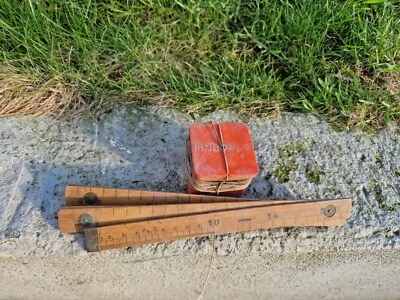 Outil Ancien FIL A PLOMB Metre Bois Laiton Charpentier Maçon Collection Vintage  - Photo 1/4