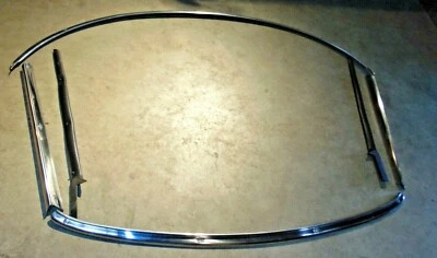 Parabrisas Alfa Romeo Spider 1971-92 piezas de ajuste de acero inoxidable - muy bonito limpio - autobús Foto 1 de 4