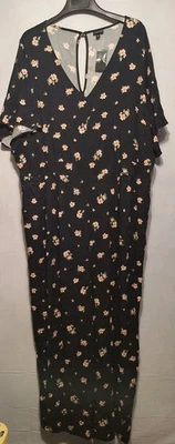 Mono floral rosa negro tórrido para mujer talla 4X rayón calis manga acampanada Foto 1 de 4